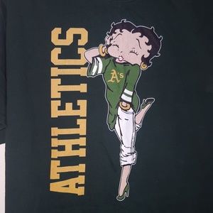 Women's Betty boop Oakland A's T-shirt Large